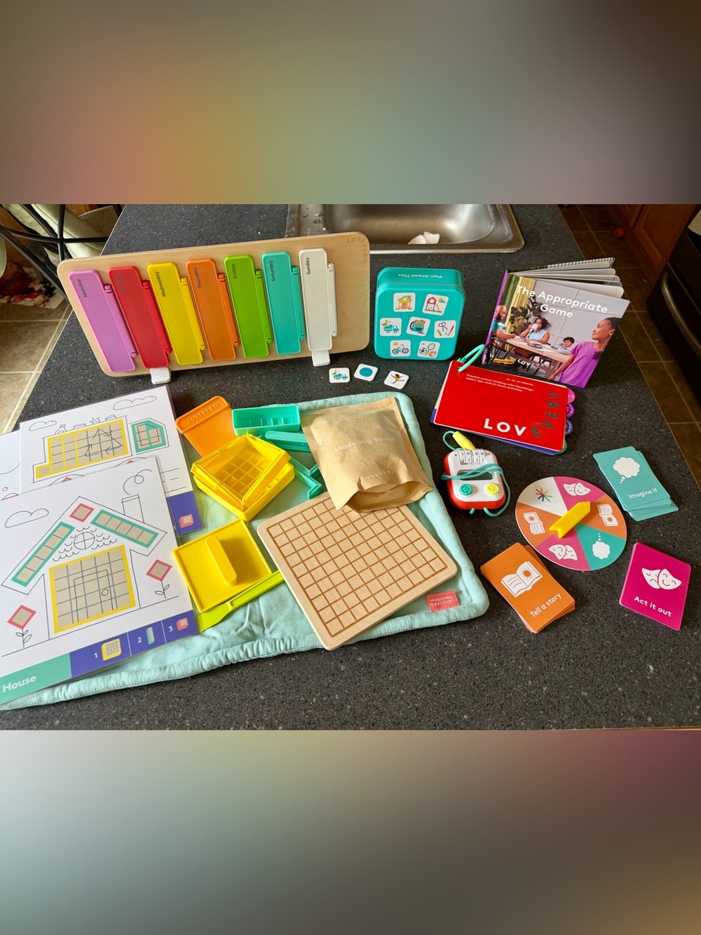 Lovevery “The Enthusiast” Play Kit (Partial) – Great Condition